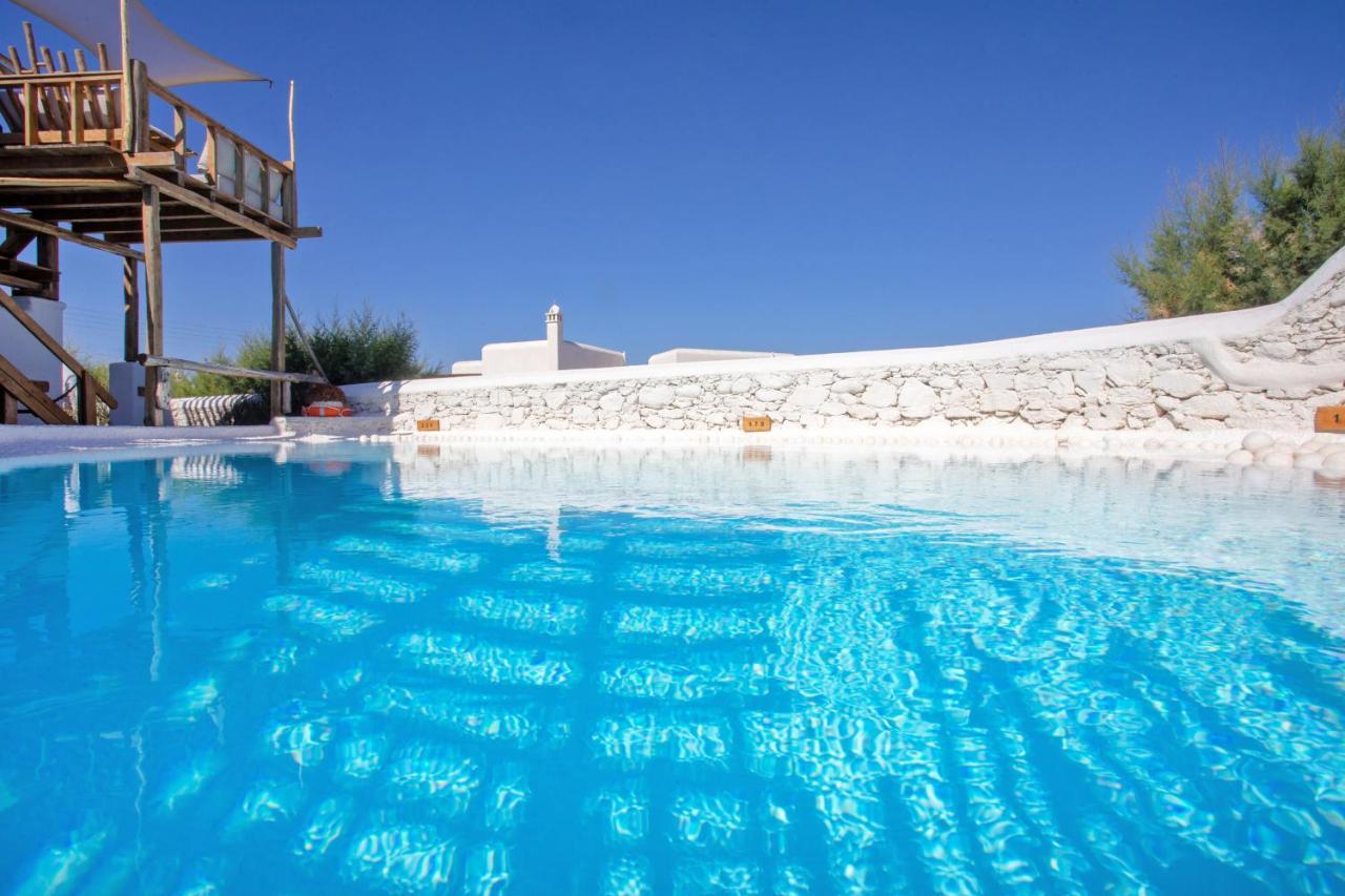 Aparthotel Apsenti Couples Only à Agios Ioannis Diakoftis Extérieur photo