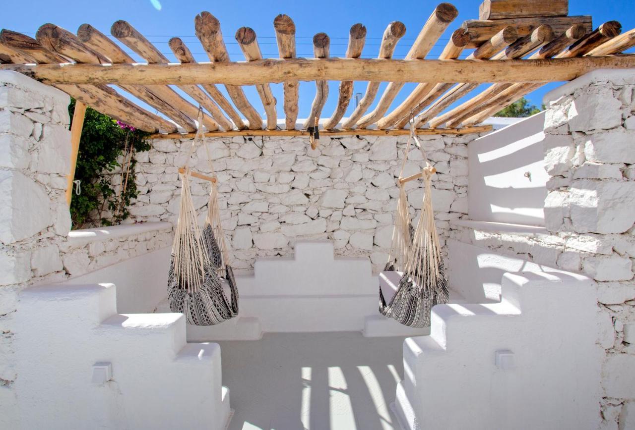 Aparthotel Apsenti Couples Only à Agios Ioannis Diakoftis Extérieur photo